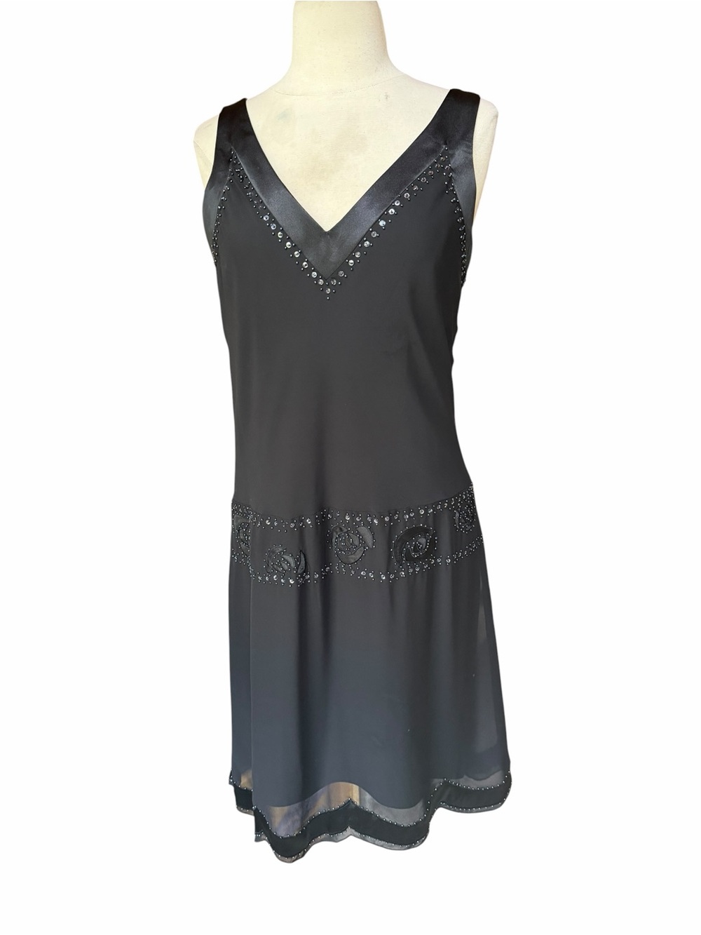 Y2K does 20s R&M Richards Beaded Drop Waist Scalloped Cocktail Dress